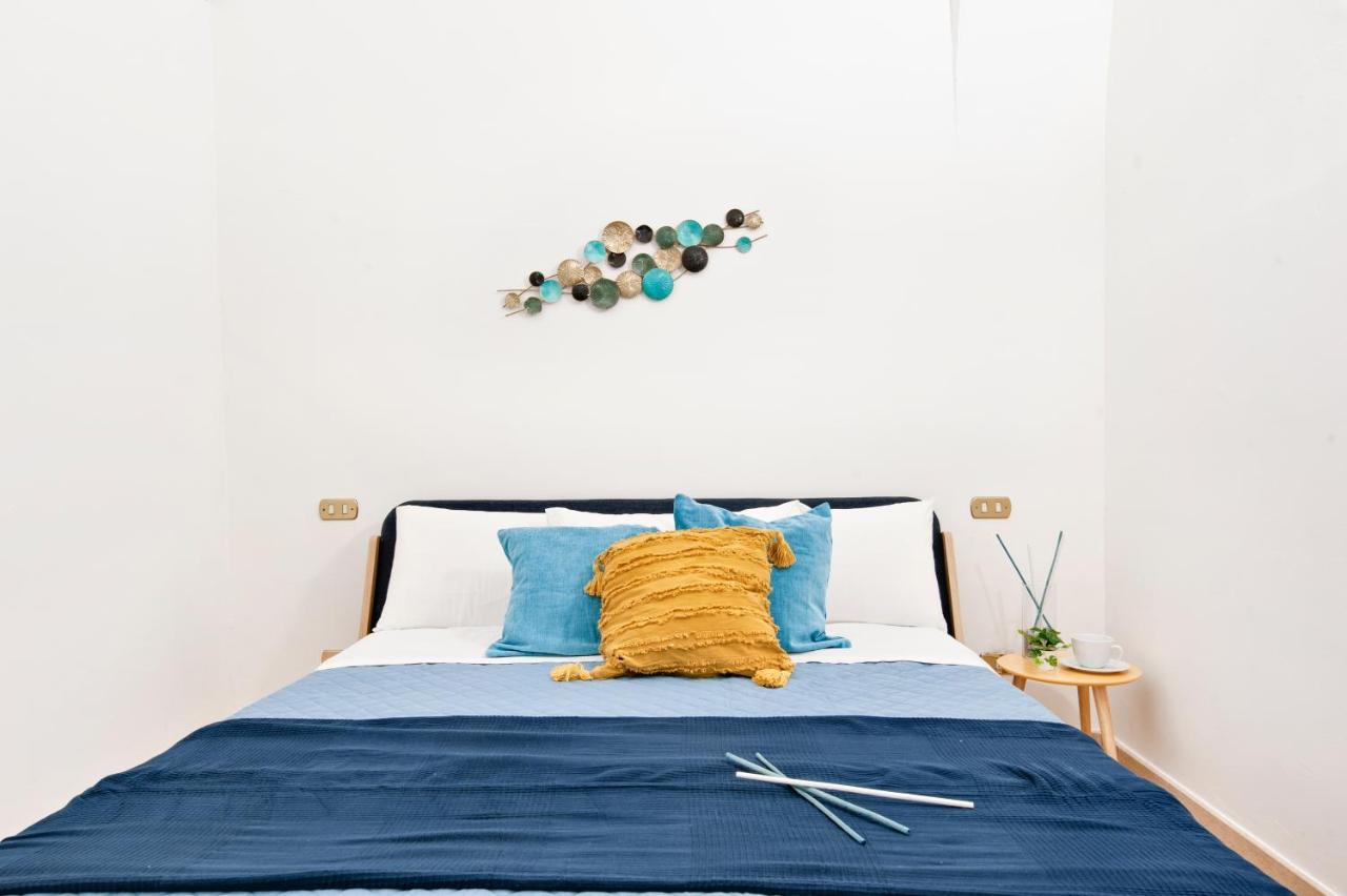 Blue Loft - Old Town Apartment Sit Lecce Exteriör bild