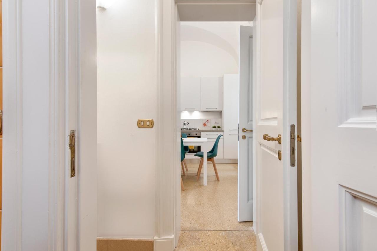 Blue Loft - Old Town Apartment Sit Lecce Exteriör bild